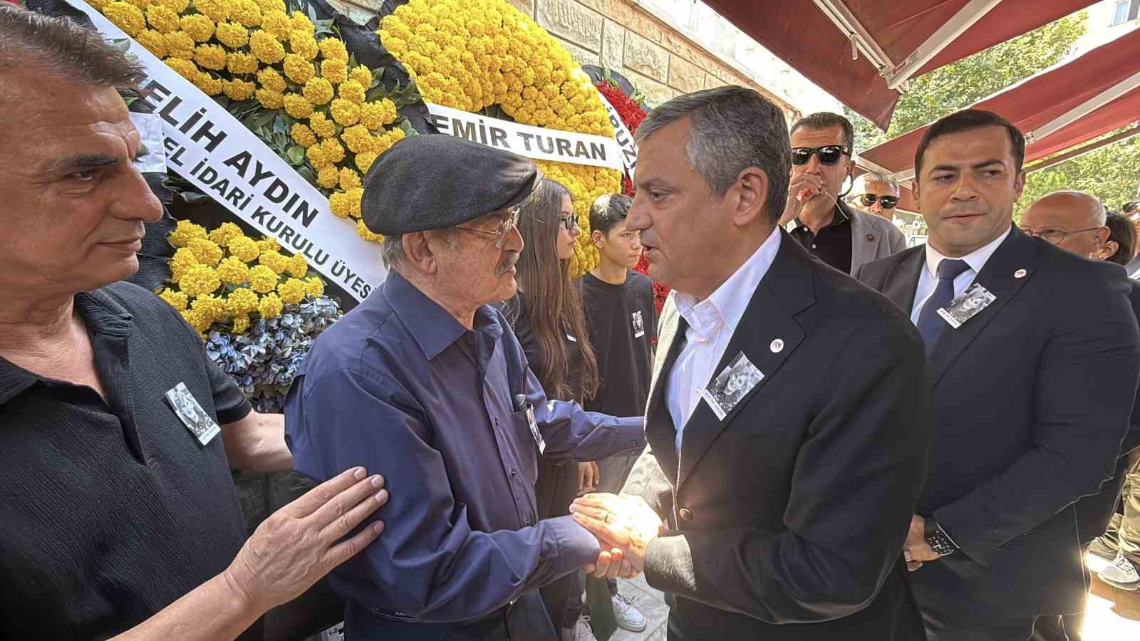 Güzin Büyükerşen son yolculuğuna uğurlandı