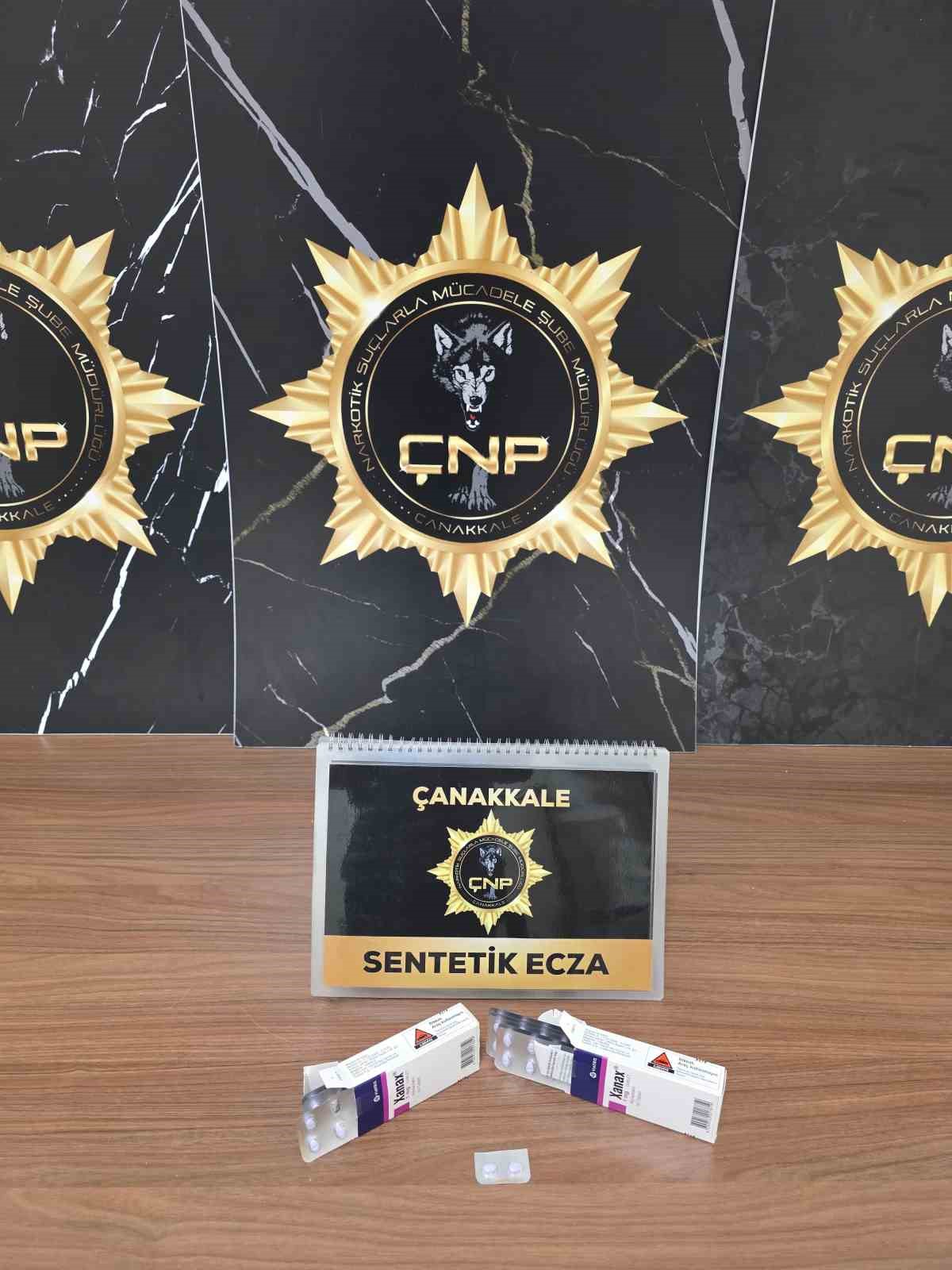 Çanakkale’de çeşitli suçlardan aranan 8 şüpheli tutuklandı