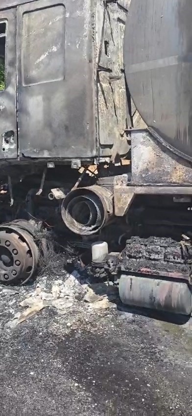 Sındırgı’da orman yangınına havadan ve karadan müdahale sürüyor