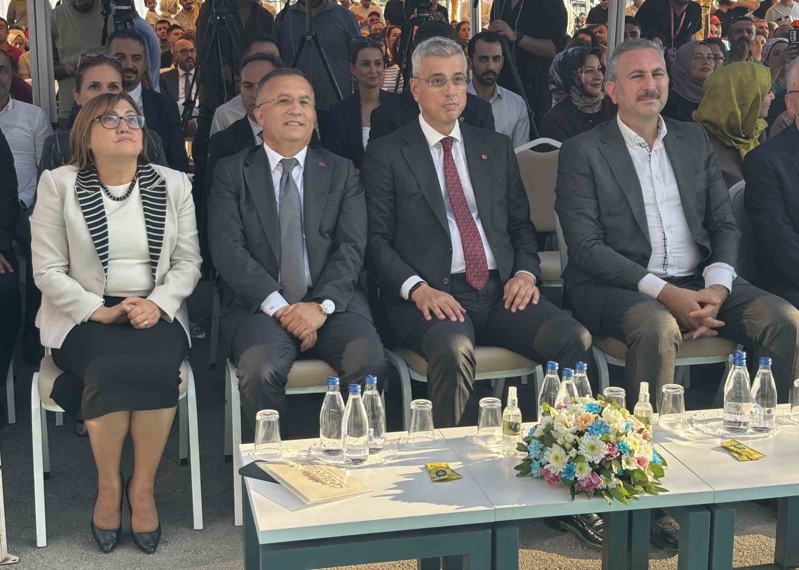 Bakan Memişoğlu: "Türkiye, sağlık sanayisinde hızlı bir yükseliş yaşayacak"