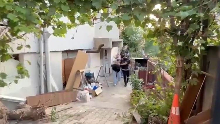 Zeytinburnu’ndaki restorana silahlı saldırıyla ilgili 2 tutuklama