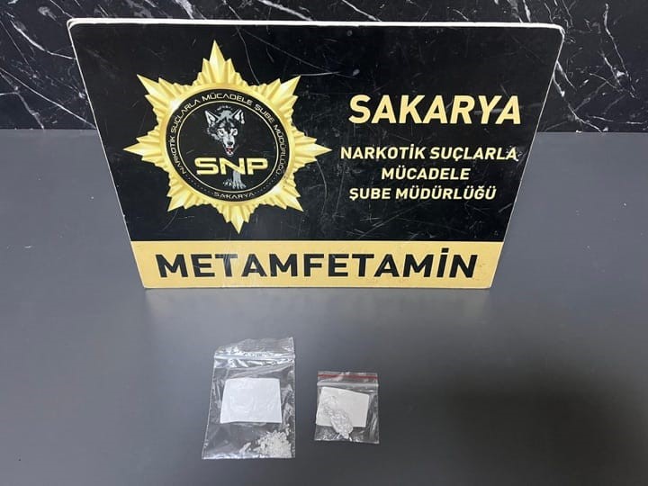 Sakarya’da uyuşturucu operasyonu: 2 tutuklama