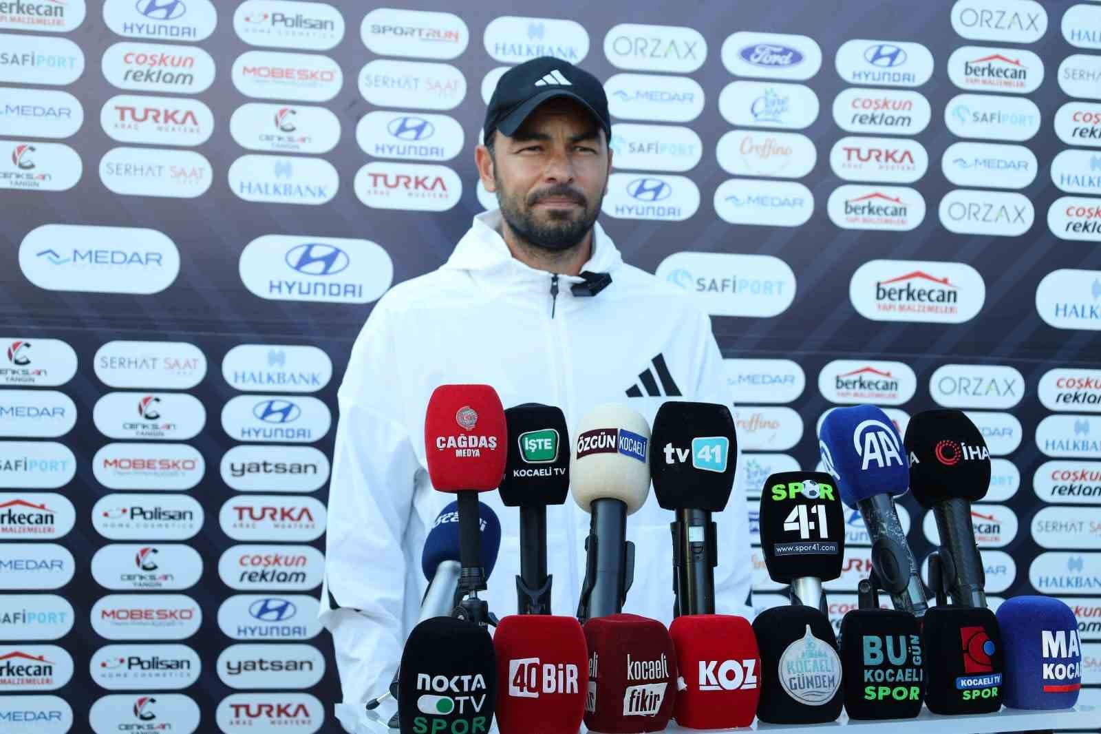 Selçuk İnan: "Hedefimiz; yine ligin en az gol yiyen takımı olmak"