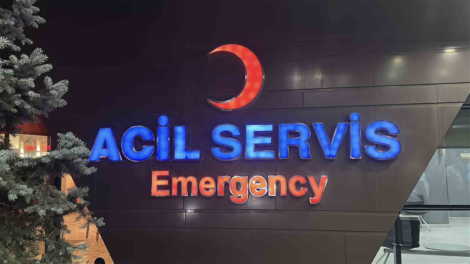 Üvey oğlu tarafından tabancayla vurulan baba hayatını kaybetti