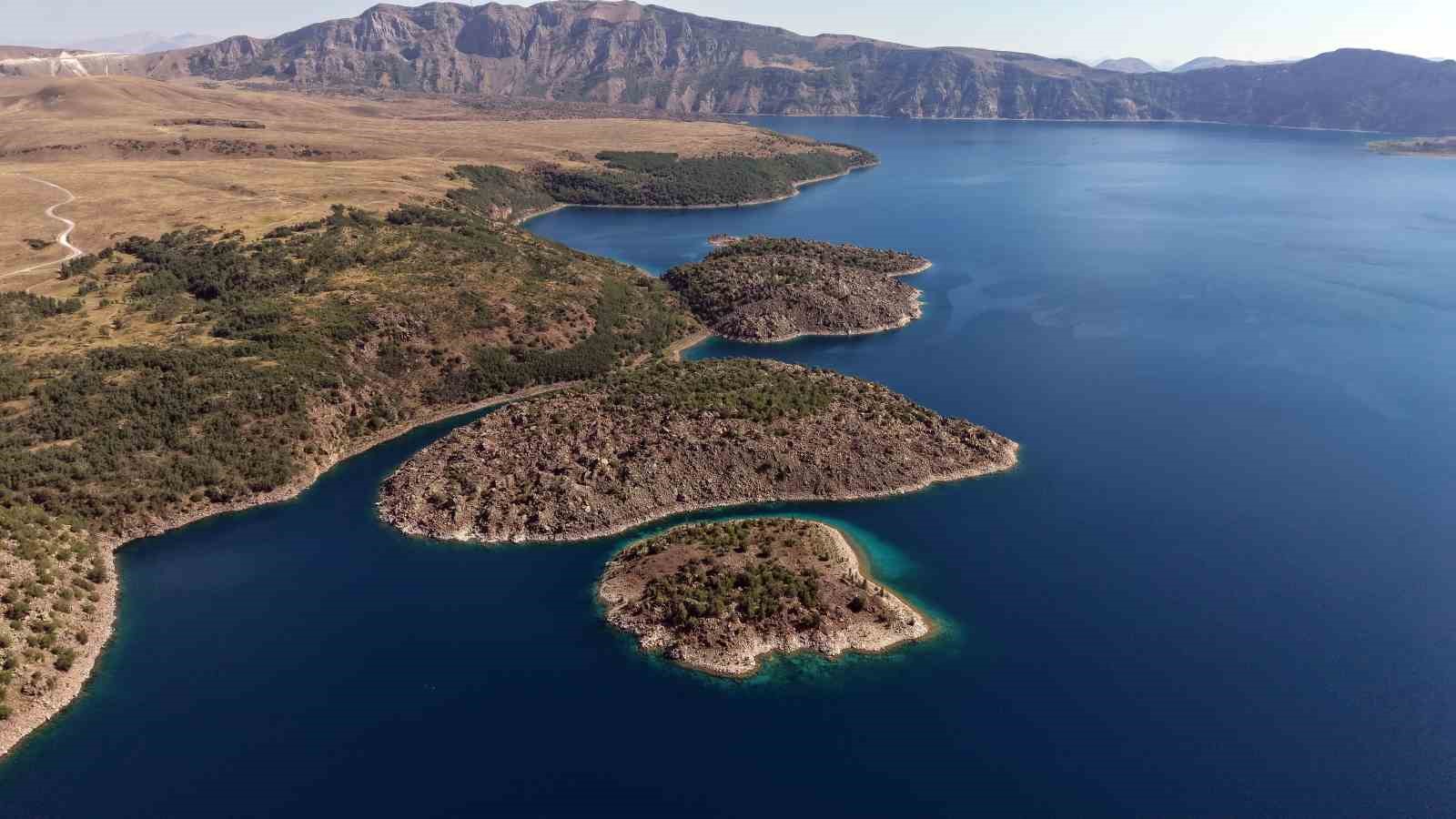 Bitlis’teki Nemrut Kalderası ‘Milli Park’ ilan edildi