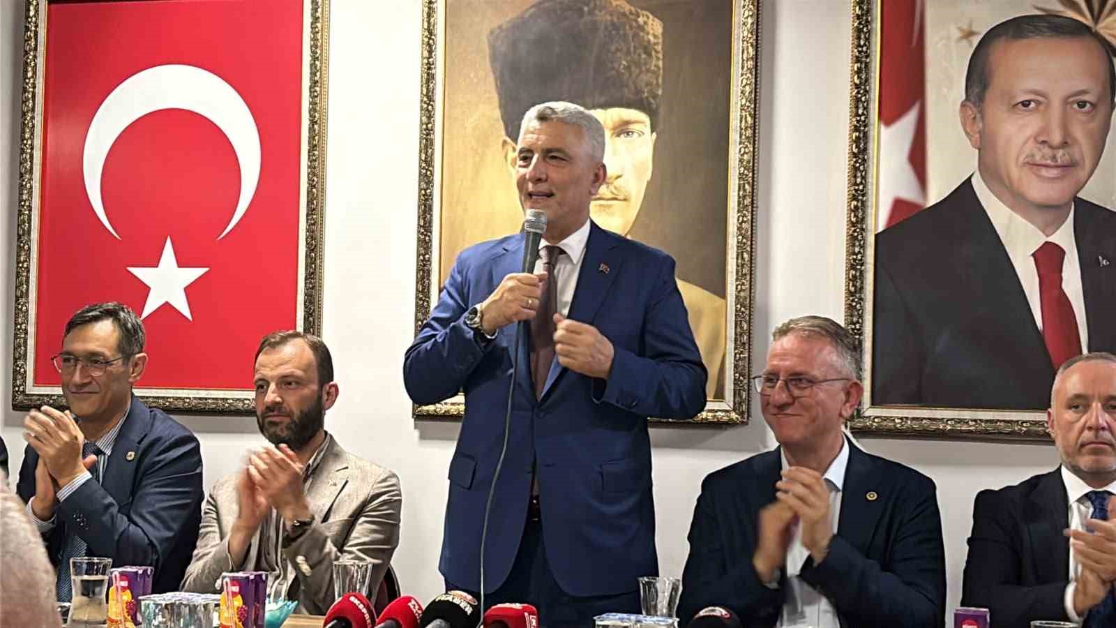 Bakan Bolat: "Türkiye, bölgesel bir aktör olmanın ötesine geçerek küresel ölçekte söz sahibi bir ülke konumuna yükseldi"