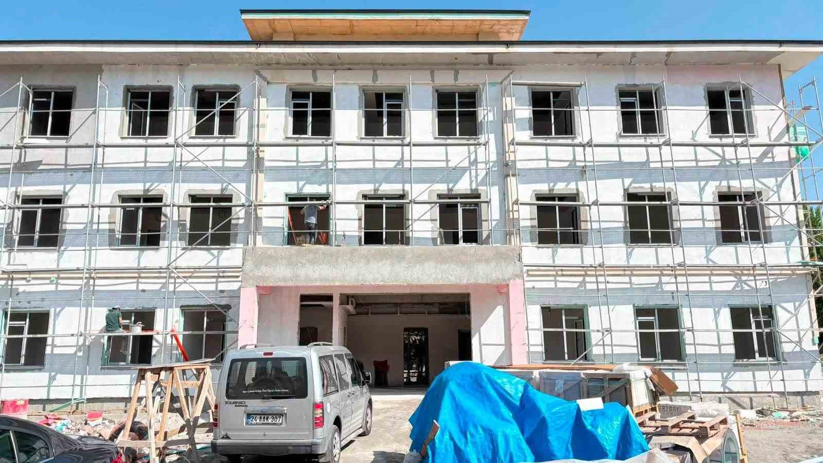 Kemah’ta İlçe Emniyet Amirliği hizmet binası inşaatı sürüyor