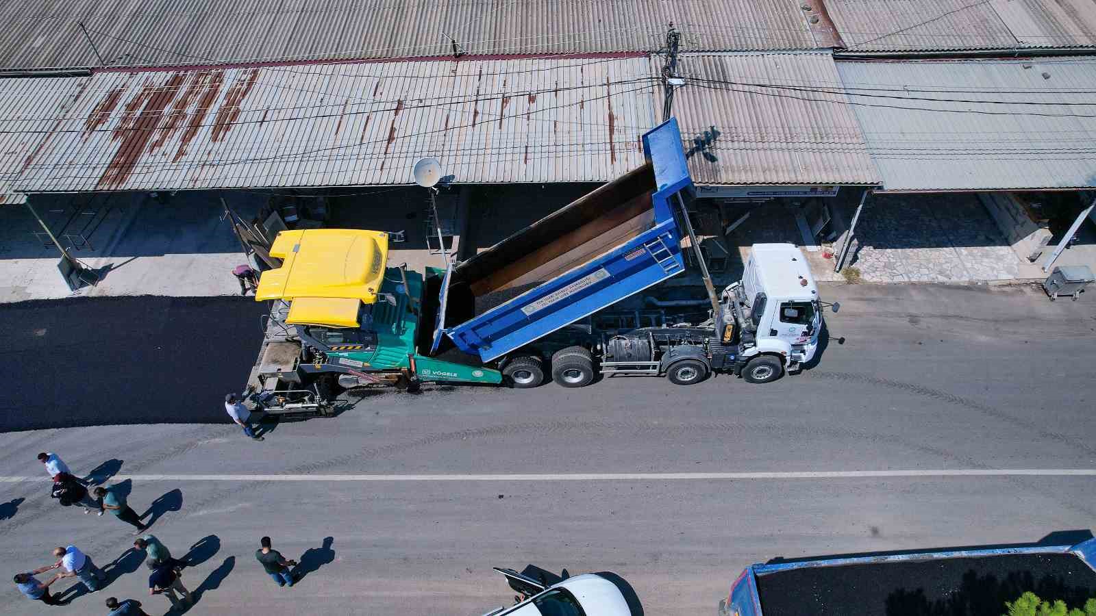 Sarıgöl’de yıllardır beklenen asfalt çalışması tamamlanıyor