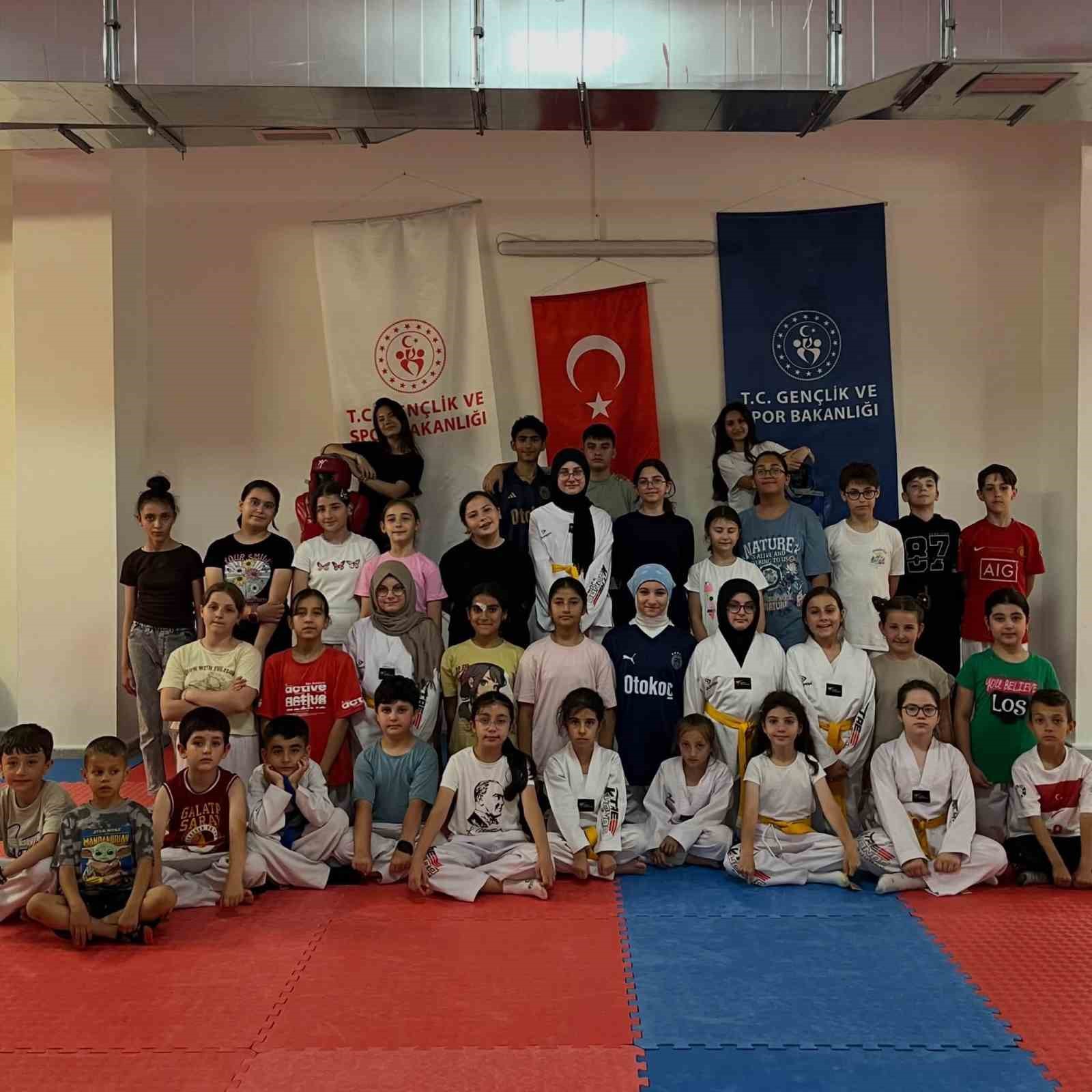 Bilecik’te Yaz Spor Okullarında tekvandoya yoğun ilgi