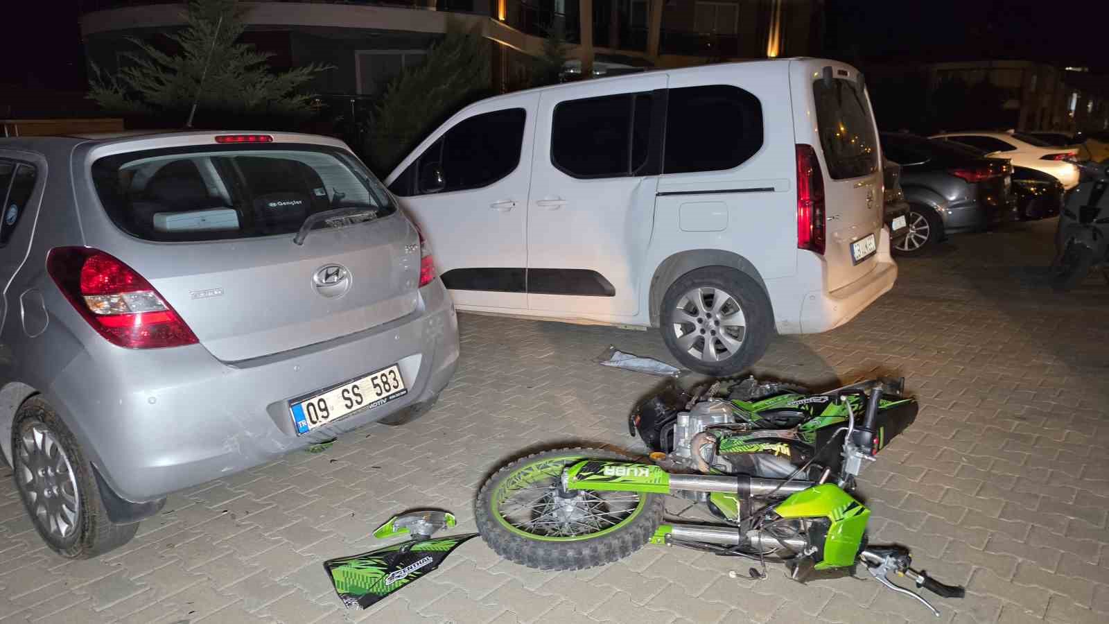 Nazilli’de zincirleme kaza; 4 aracın karıştığı kazada 2 kişi yaralandı