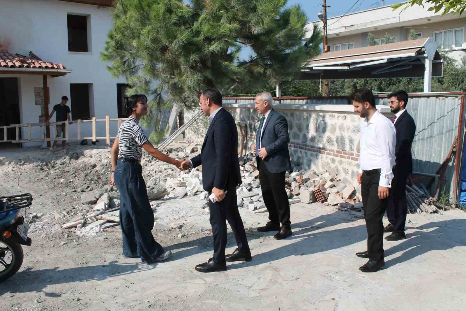 Erzin Mustafalı Camii’ndeki restorasyon çalışmaları sürüyor