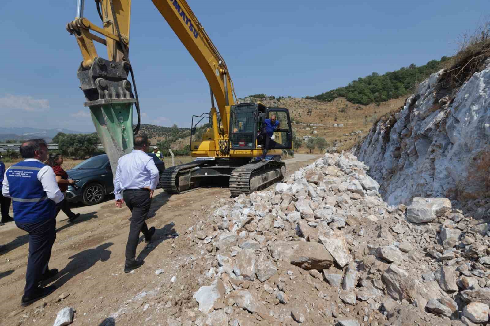Milas ve Yatağan’daki yatırımları yerinde inceledi