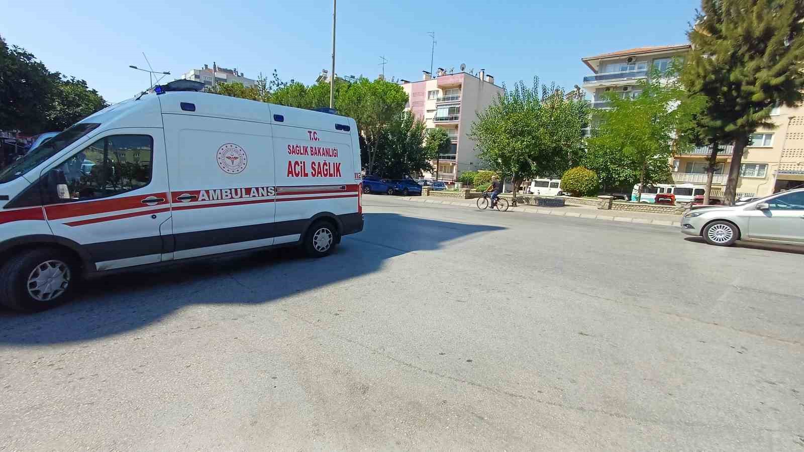 İki motosiklet kafa kafaya çarpıştı: 2 yaralı