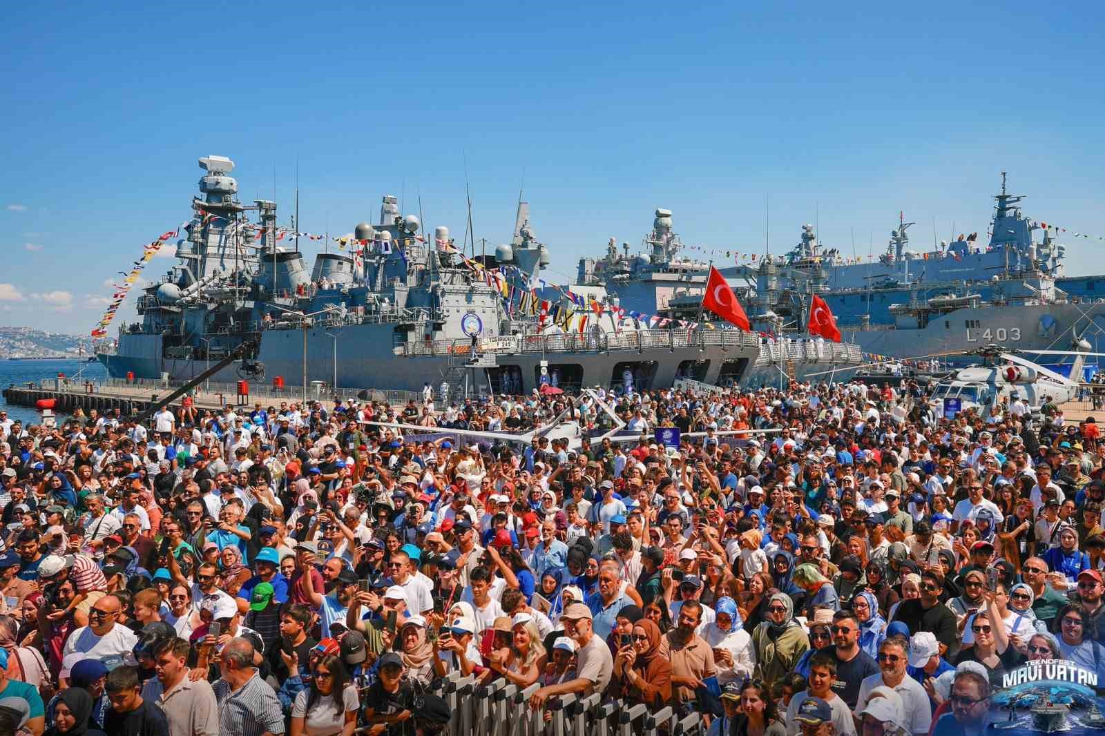 Selçuk Bayraktar: "Mavi Vatan’ın tek bir damlasından asla vazgeçmeyiz"