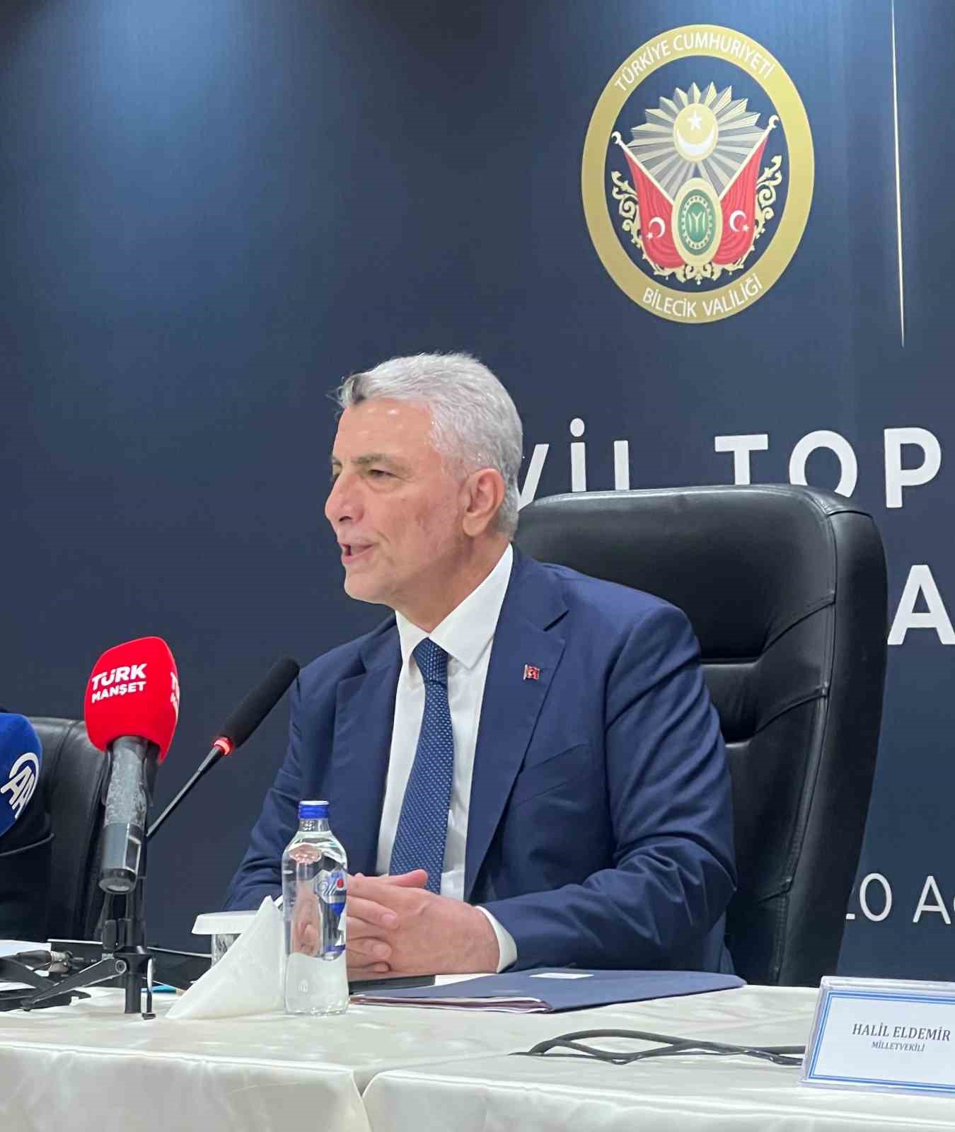 Bakan Bolat: "2025 yılı itibarıyla mal ihracatımızı 273,2 milyar dolara yükselterek Cumhuriyet tarihimizin en yüksek ihracat seviyesine ulaştık"