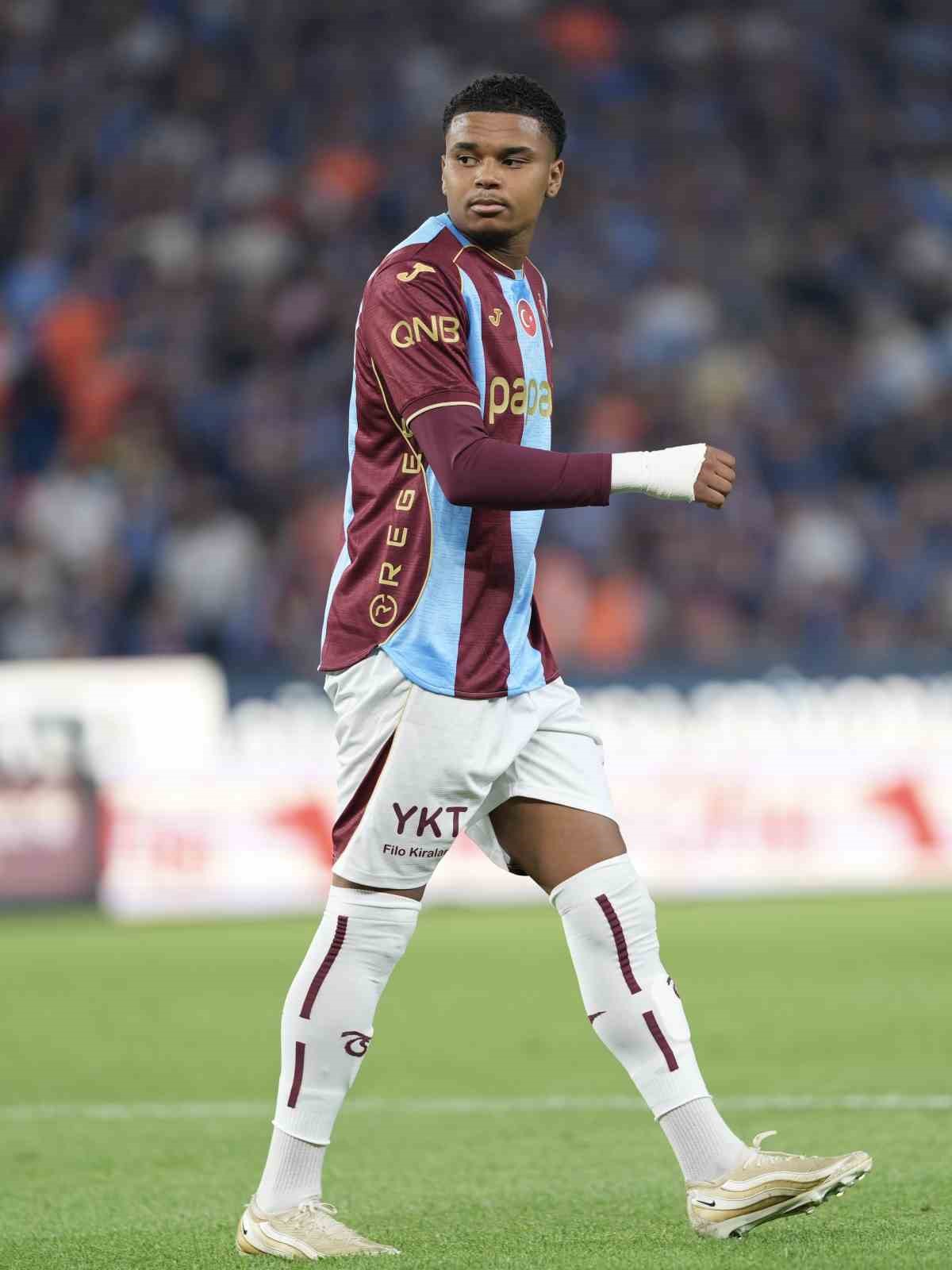 UEFA Avrupa Ligi: Trabzonspor: 0 - Ferencvaros: 1 (İlk yarı)