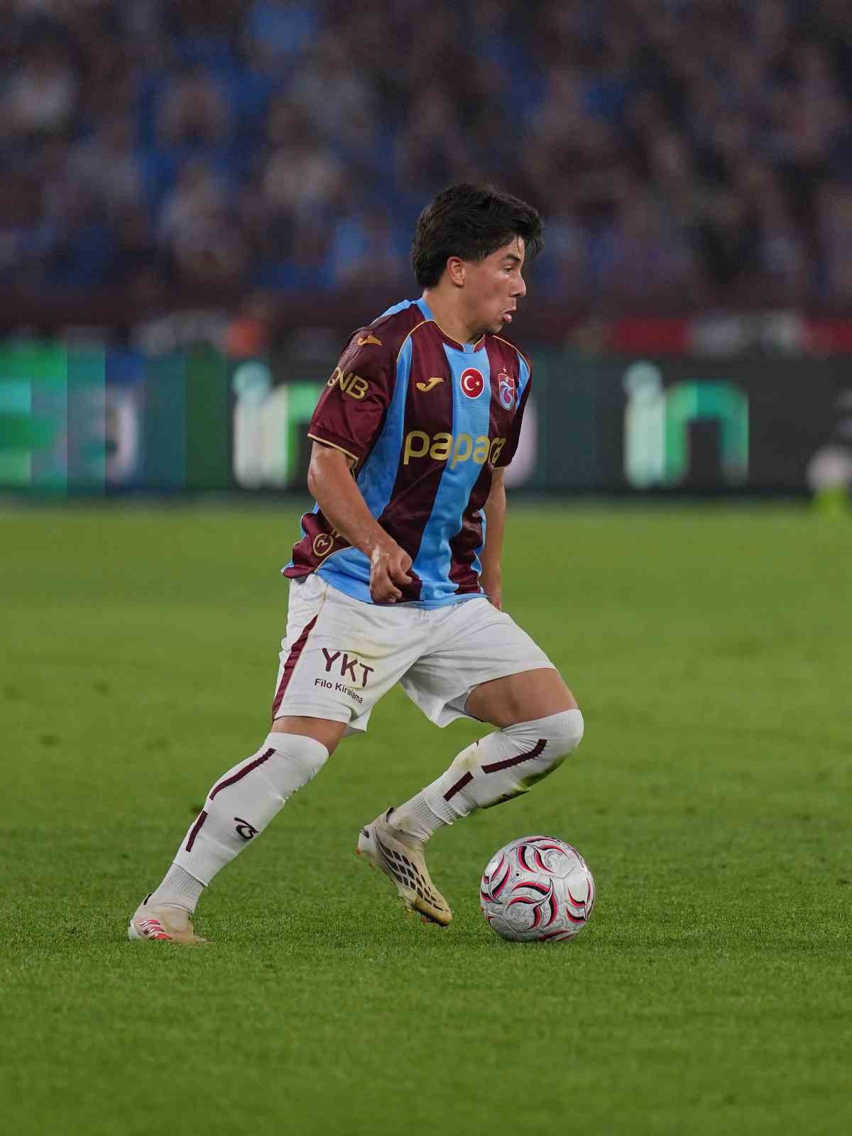 UEFA Avrupa Ligi: Trabzonspor: 0 - Ferencvaros: 1 (İlk yarı)