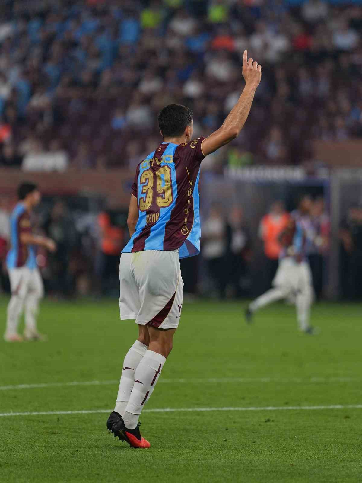 UEFA Avrupa Ligi: Trabzonspor: 0 - Ferencvaros: 1 (İlk yarı)