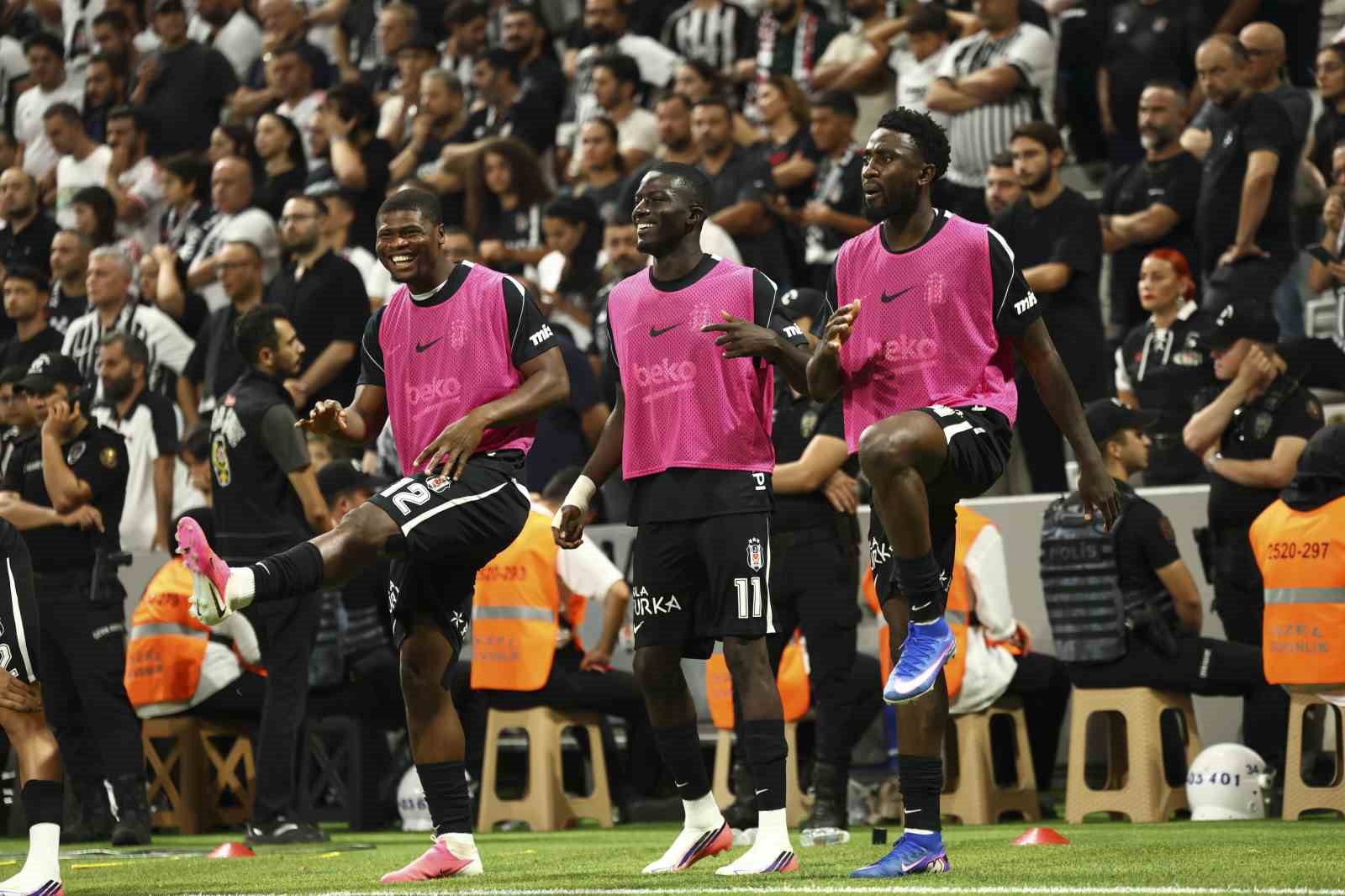 UEFA Avrupa Ligi: Beşiktaş: 3 - Kauno Zalgiris: 0 (Maç sonucu)