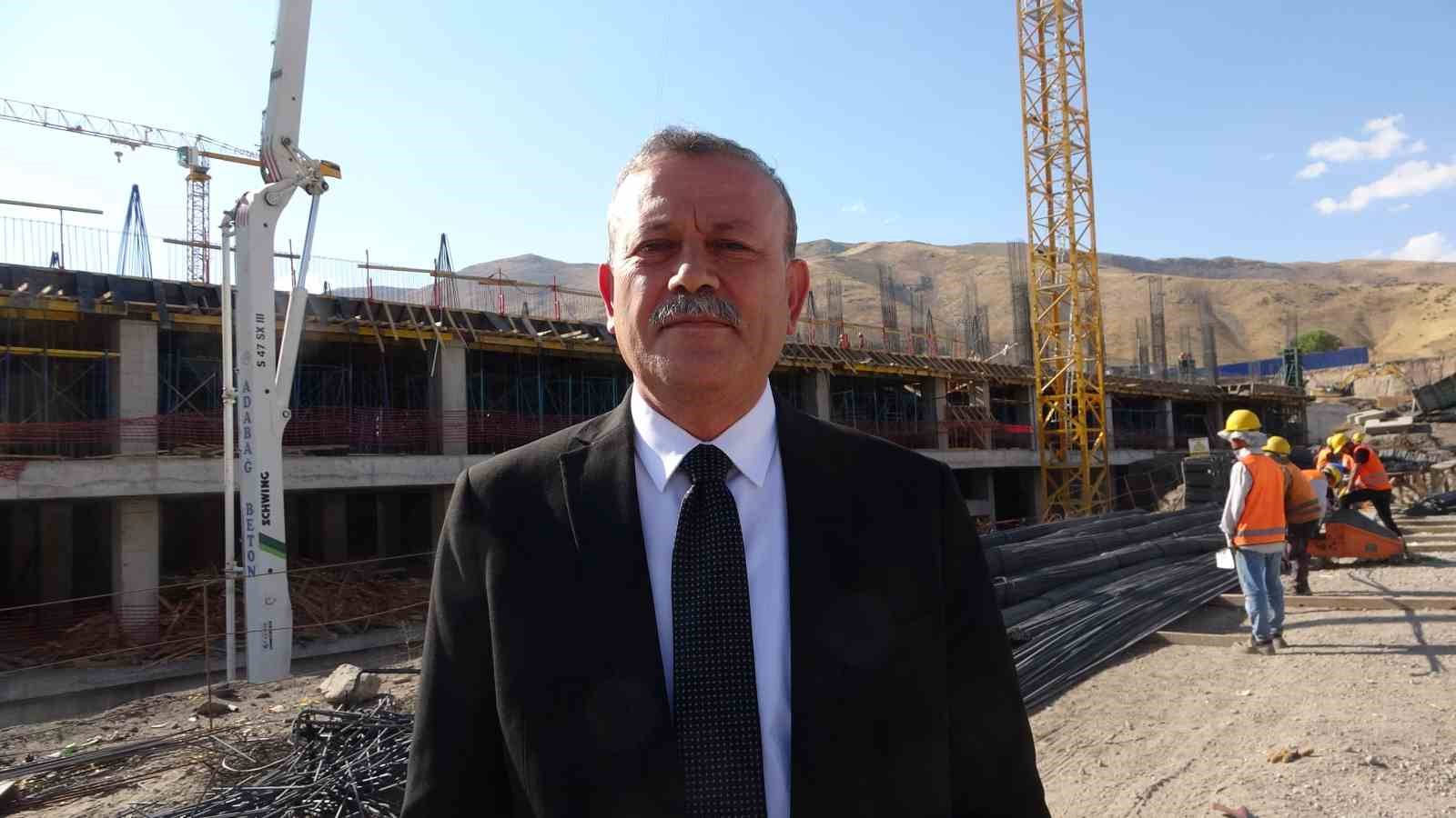 İstanbul’da eğitim ve 50 bin TL’lik burs, Bitlis’i köklü üniversitelerin önüne geçirdi