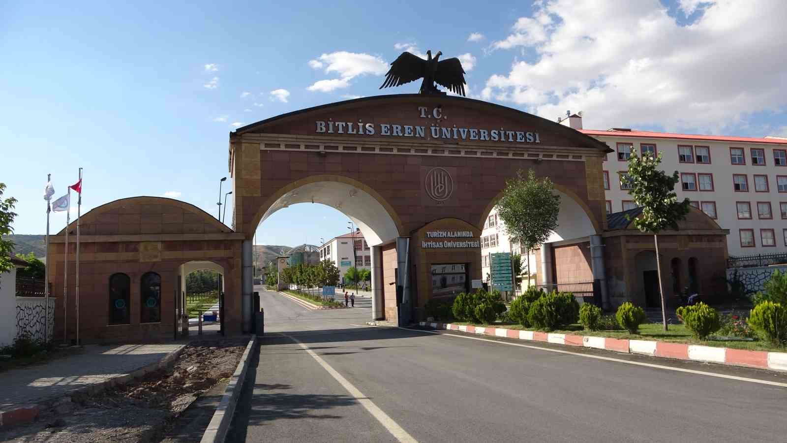 İstanbul’da eğitim ve 50 bin TL’lik burs, Bitlis’i köklü üniversitelerin önüne geçirdi