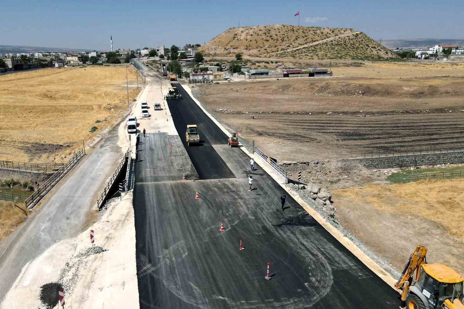 Araban’da kırsal mahalleleri ilçeye bağlayan eski dar köprü yenilendi