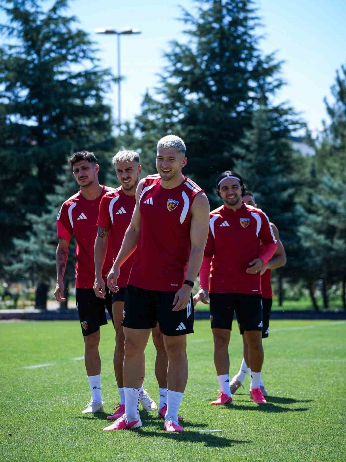 Kayserispor; Iğdır FK maçı hazırlıklarını tamamladı