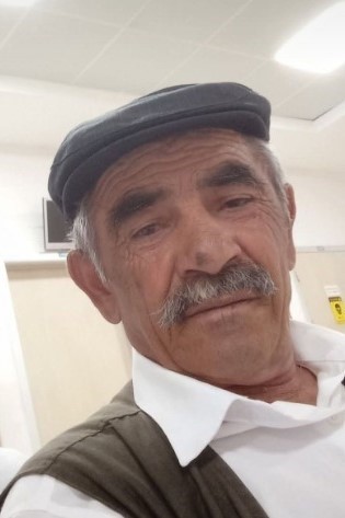 Devrilen traktörün sürücüsü hayatını kaybetti
