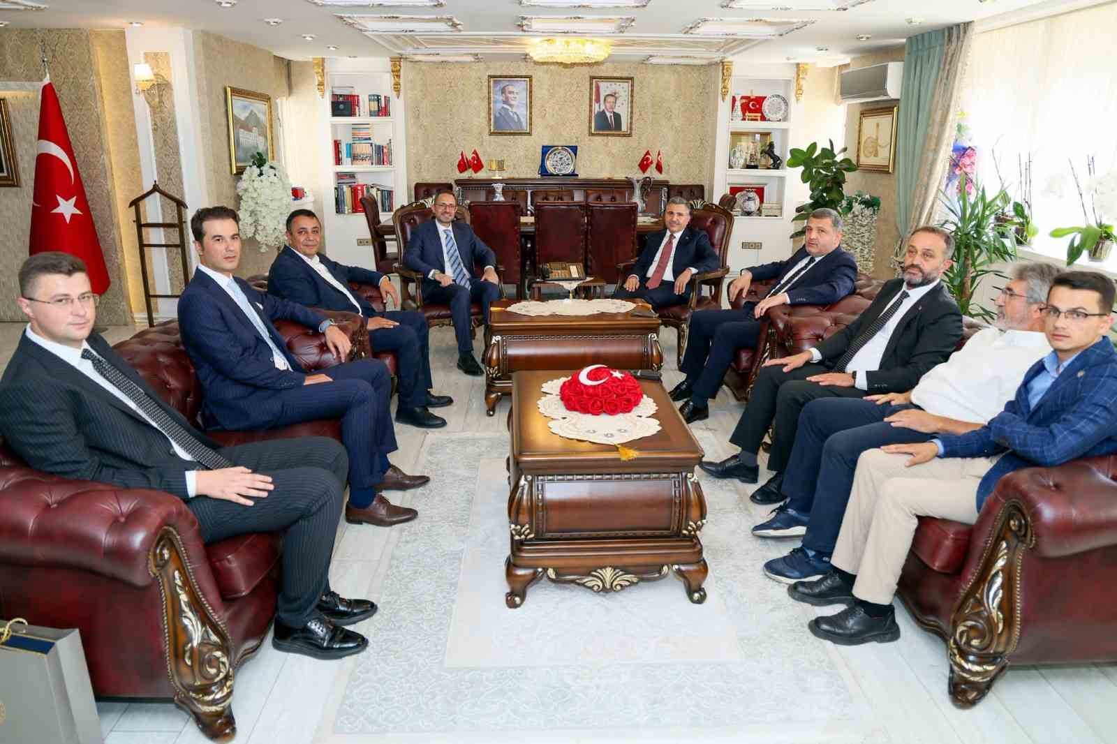 Adalet Bakan Yardımcısı Ayyıldız’ın Gümüşhane temasları