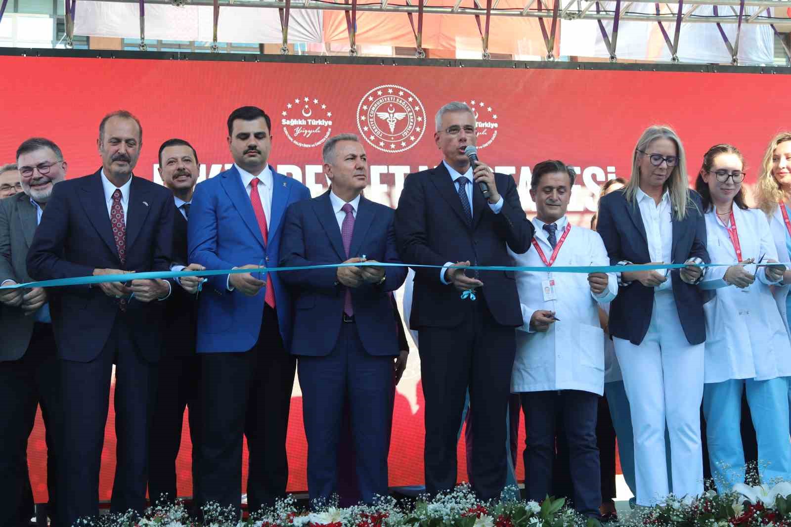 Bakan Memişoğlu’ndan İzmir’e dev müjde: İkinci şehir hastanesi geliyor