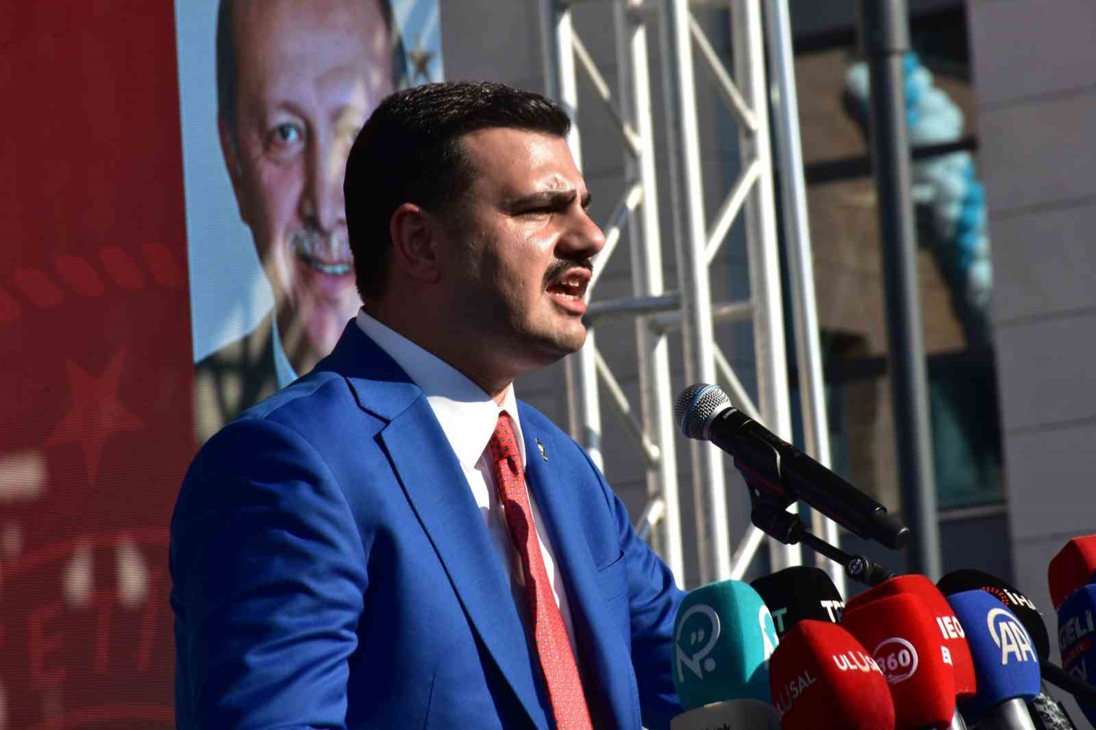 Bakan Memişoğlu’ndan İzmir’e dev müjde: İkinci şehir hastanesi geliyor