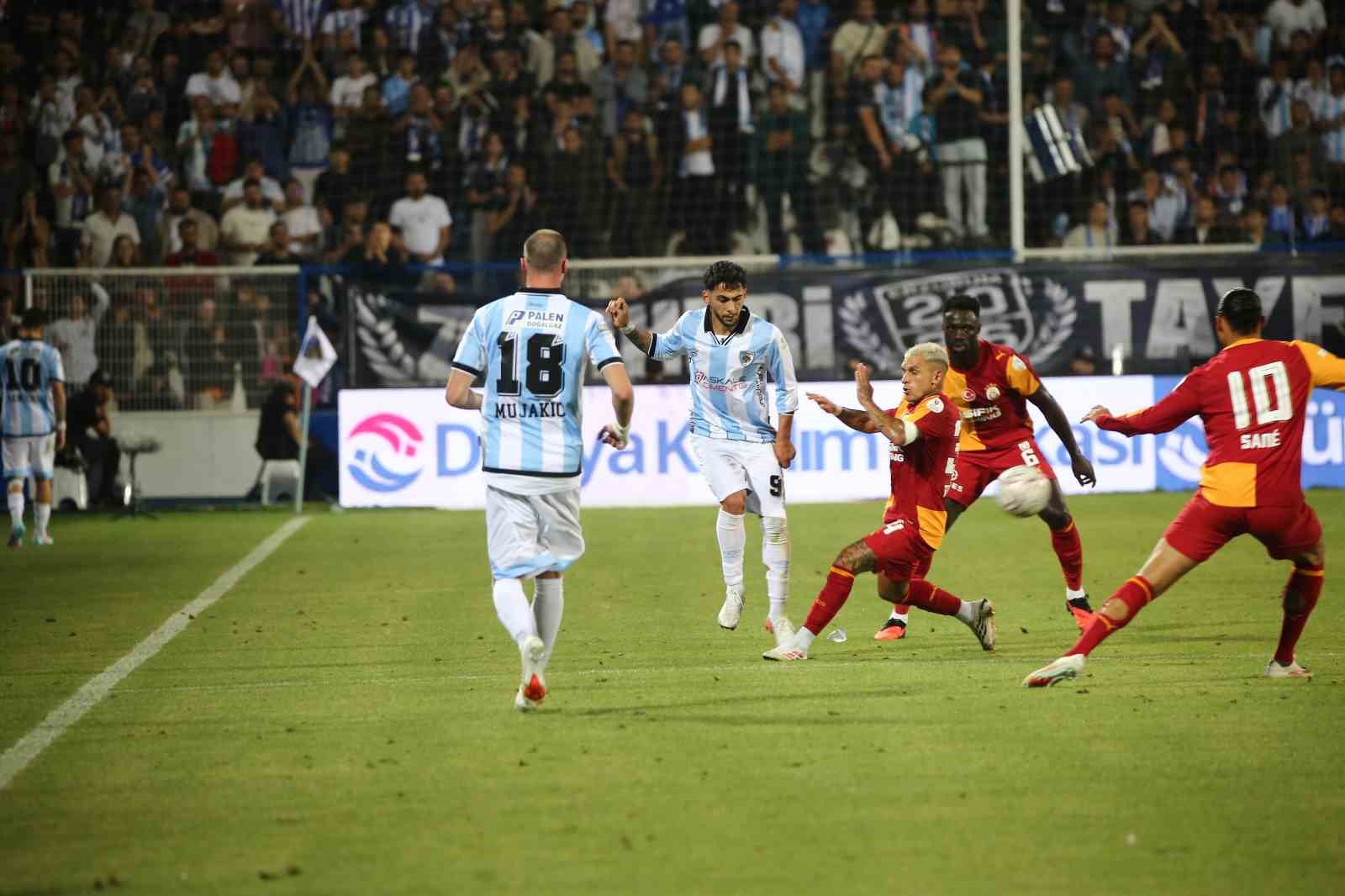 Trendyol Süper Lig: Erzurumspor FK: 0 - Galatasaray: 4 (Maç sonucu)