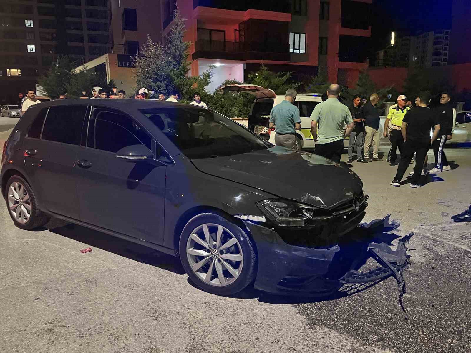 Niğde’de zincirleme kaza: 5 araca hasar veren sürücü olay yerinden kaçtı