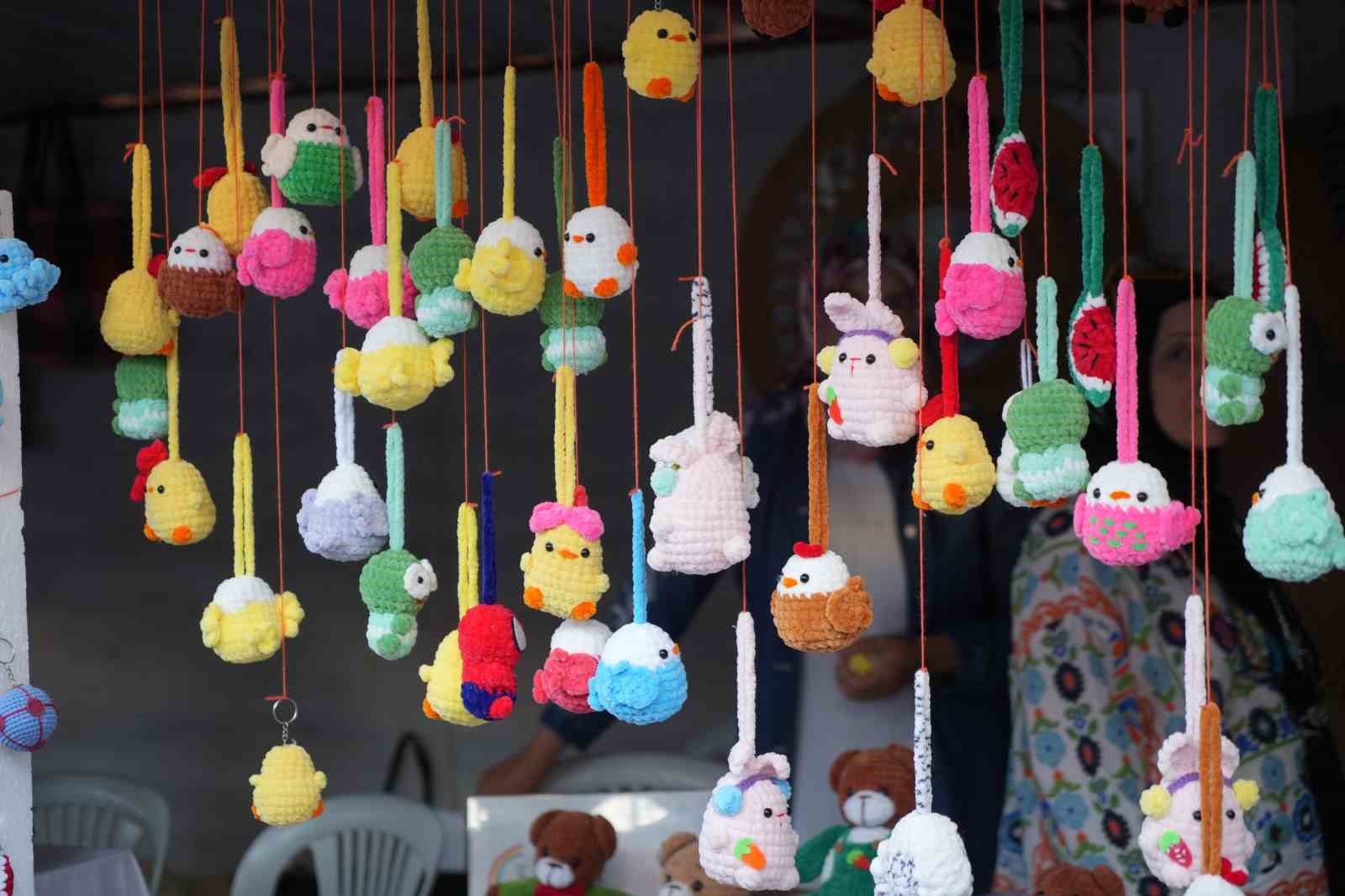 Kadın Emeği Festivali’nde el emeği ürünlere yoğun ilgi