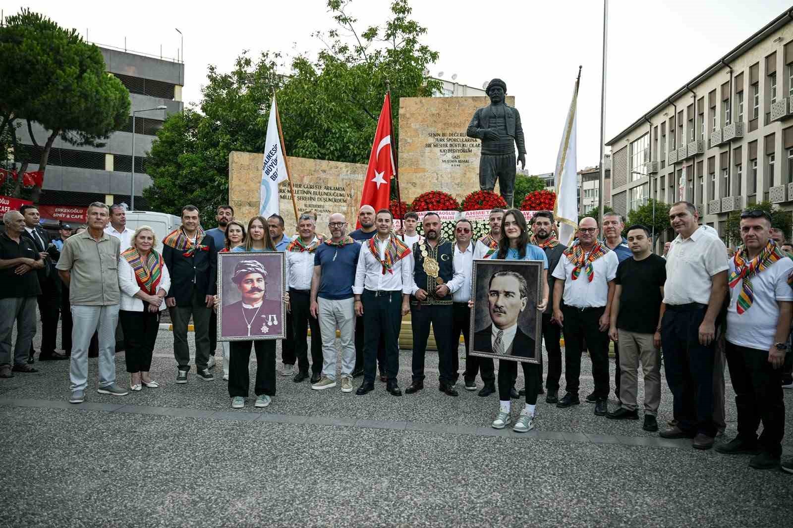 Geleneksel Kurtdereli Mehmet Pehlivan Yağlı Güreşleri’nin 1. günü kortejle sona erdi