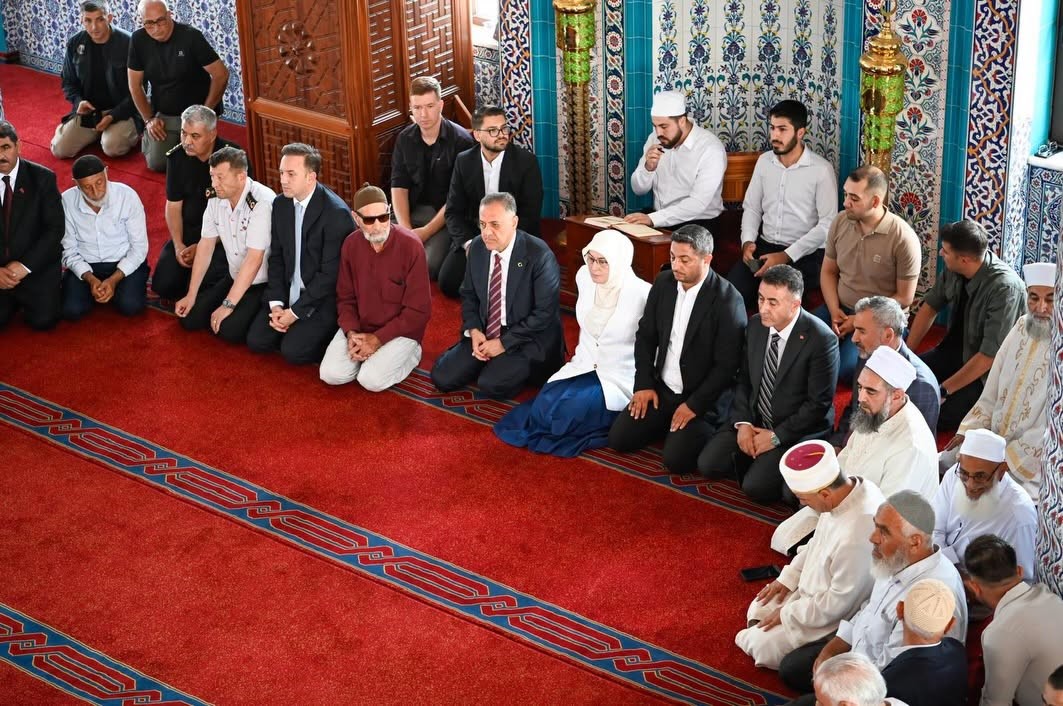Yalova Tavşanlı’daki silahlı kavganın ardından Cengiz ve Kaçar aileleri barıştı