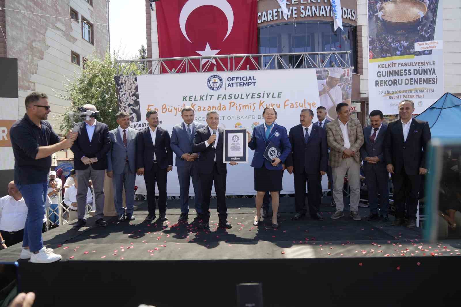 Kelkit’te kuru fasulyeyle dünya rekoru kırıldı