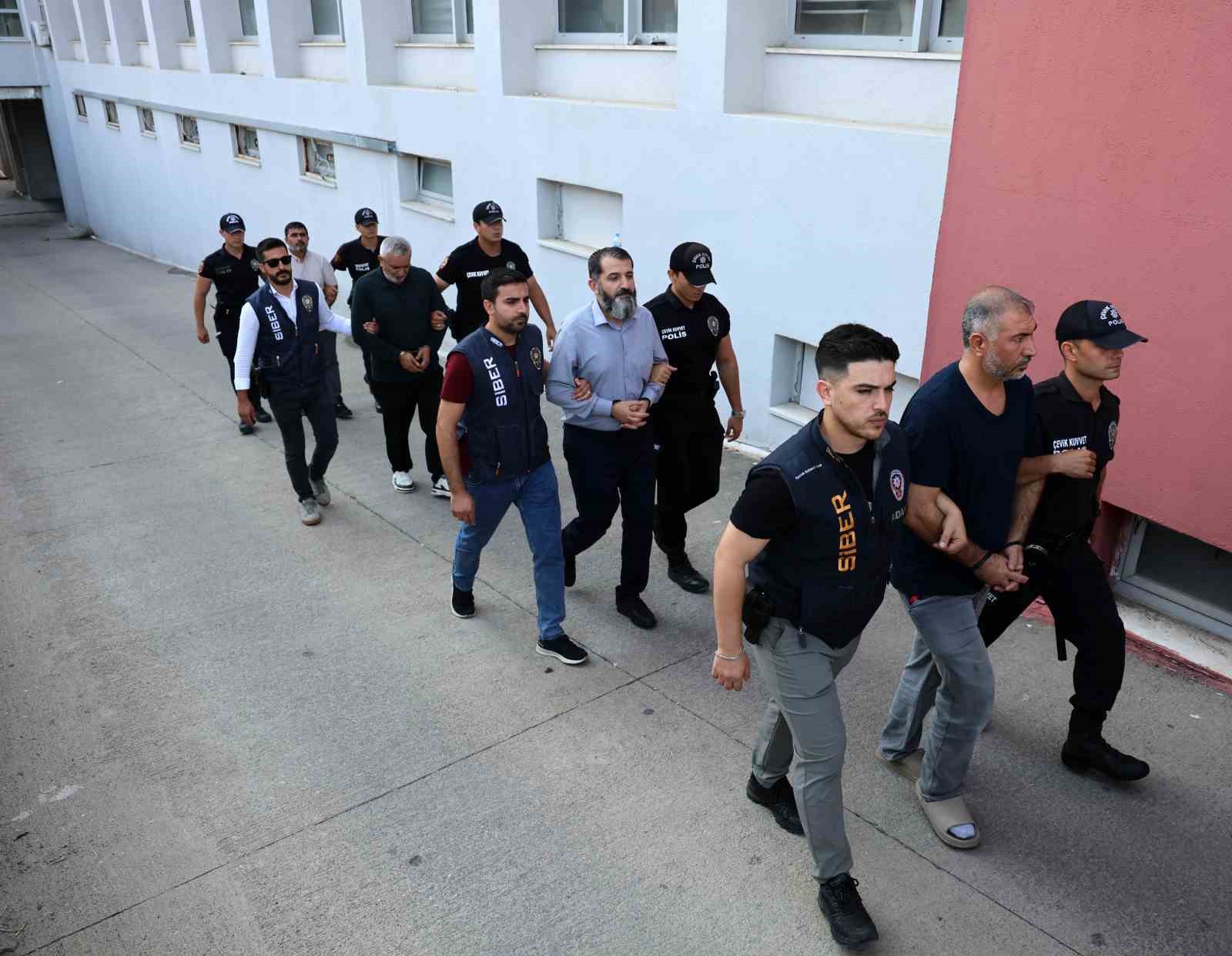 "Alparslan Kuytul Suç Örgütü" soruşturmasında 56 şüpheli adliyeye sevk edildi.