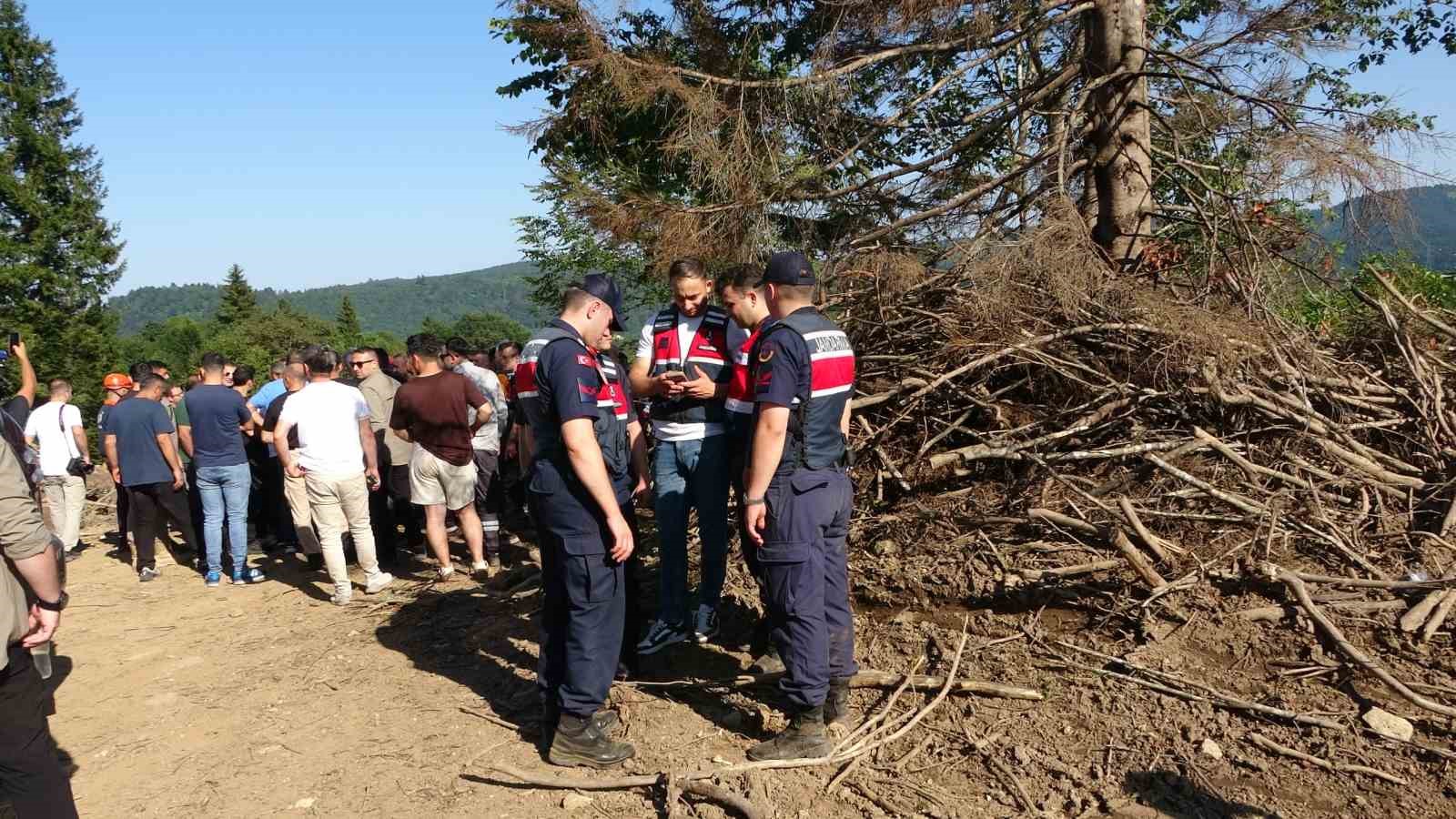 Giresun Valisi Koç: "Hava aracının düştüğüne dair herhangi bir ize rastlanılmadı"