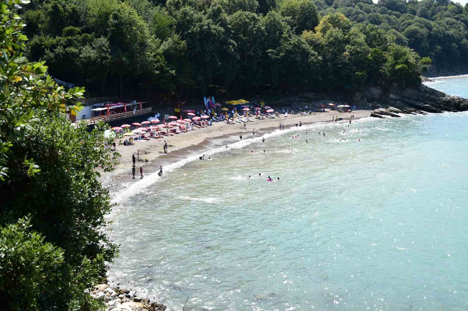 Sıcaktan bunalanların adresi Akçakoca oldu