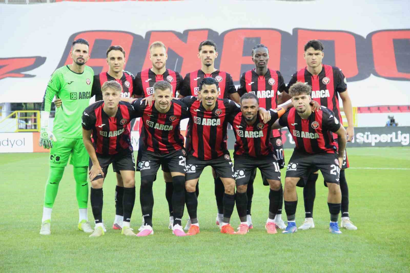Trendyol Süper Lig: Çorum FK: 0 - Kasımpaşa: 1 (Maç devam ediyor)