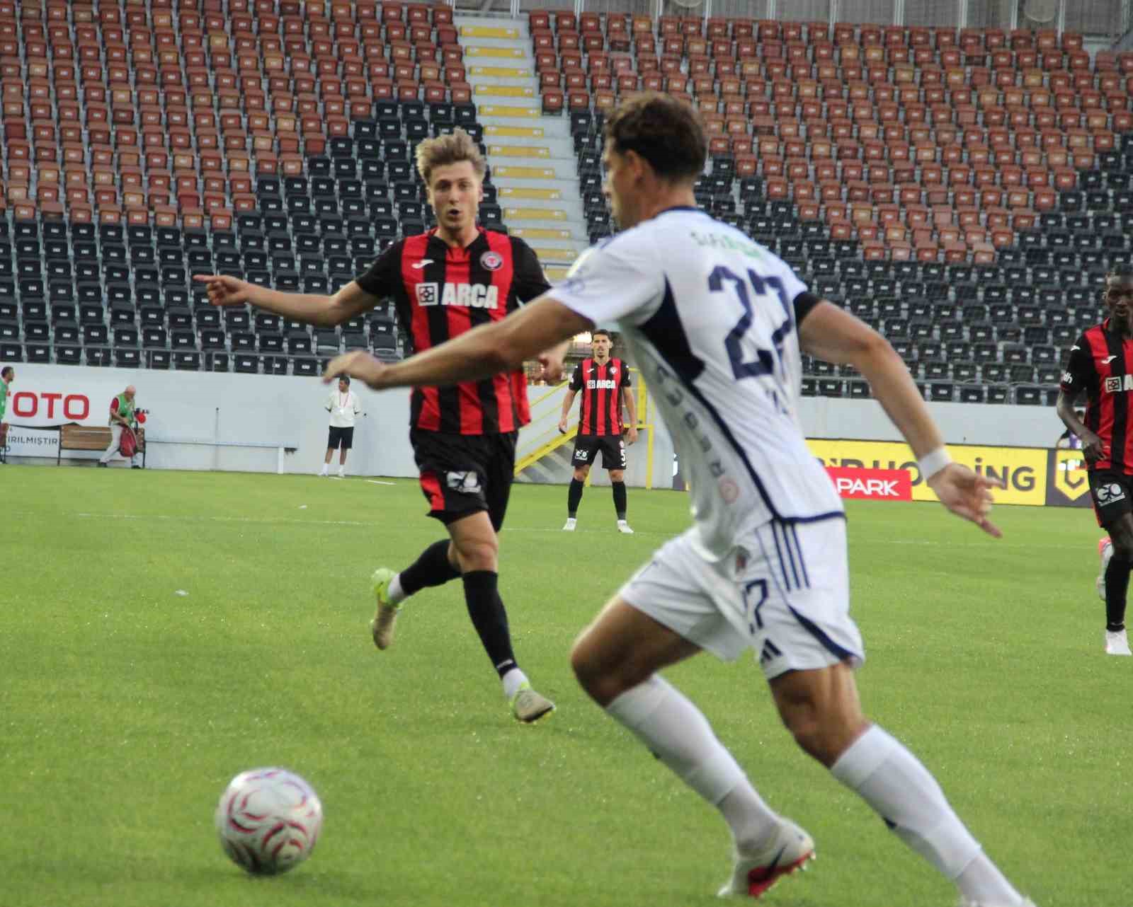 Trendyol Süper Lig: Çorum FK: 0 - Kasımpaşa: 1 (Maç devam ediyor)