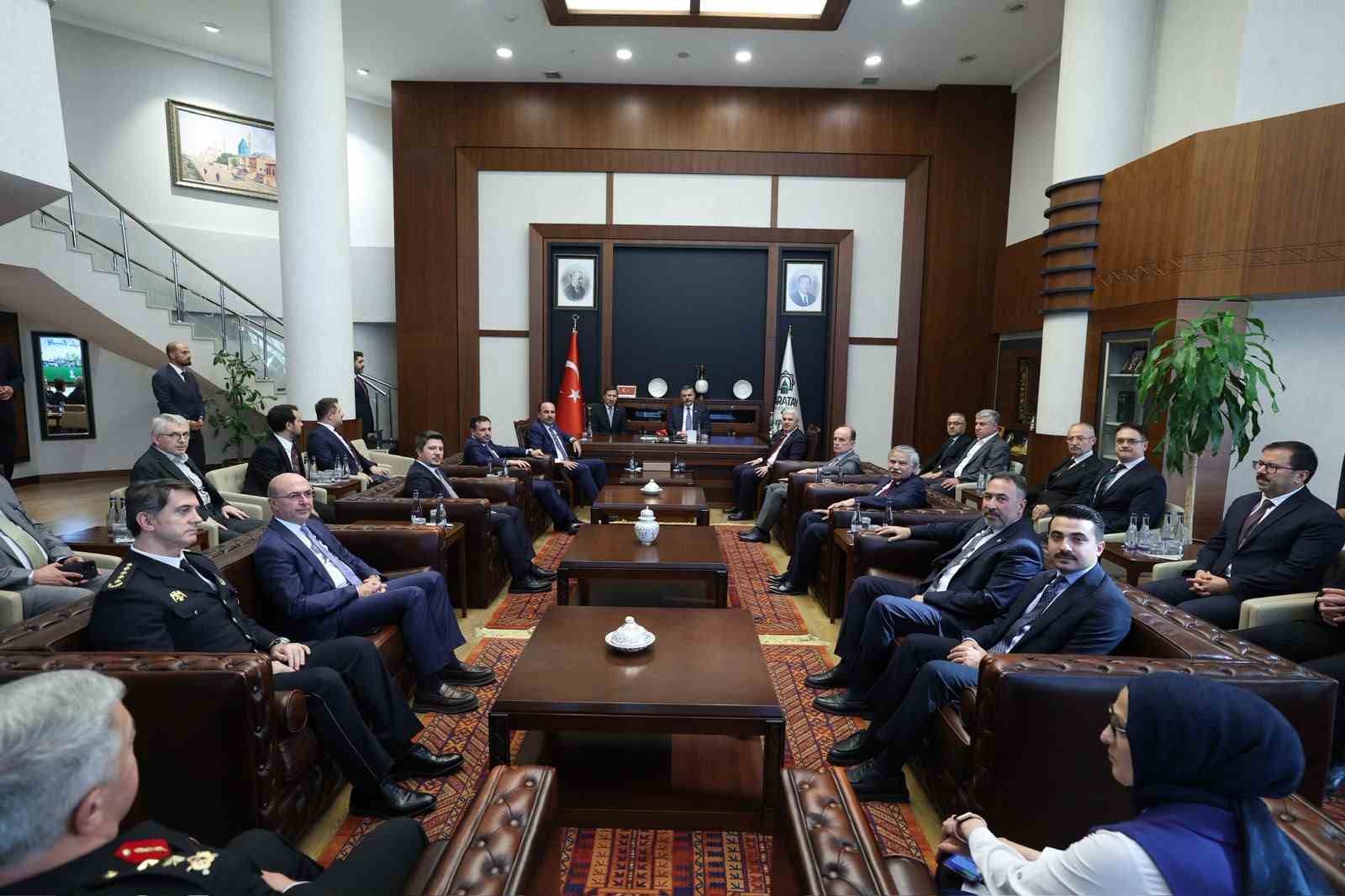 Karatay’ın geleceğine yönelik çalışmalar Bakan Çiftçi’ye sunuldu