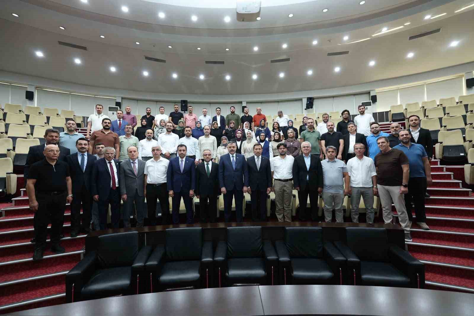Karatay’ın geleceğine yönelik çalışmalar Bakan Çiftçi’ye sunuldu