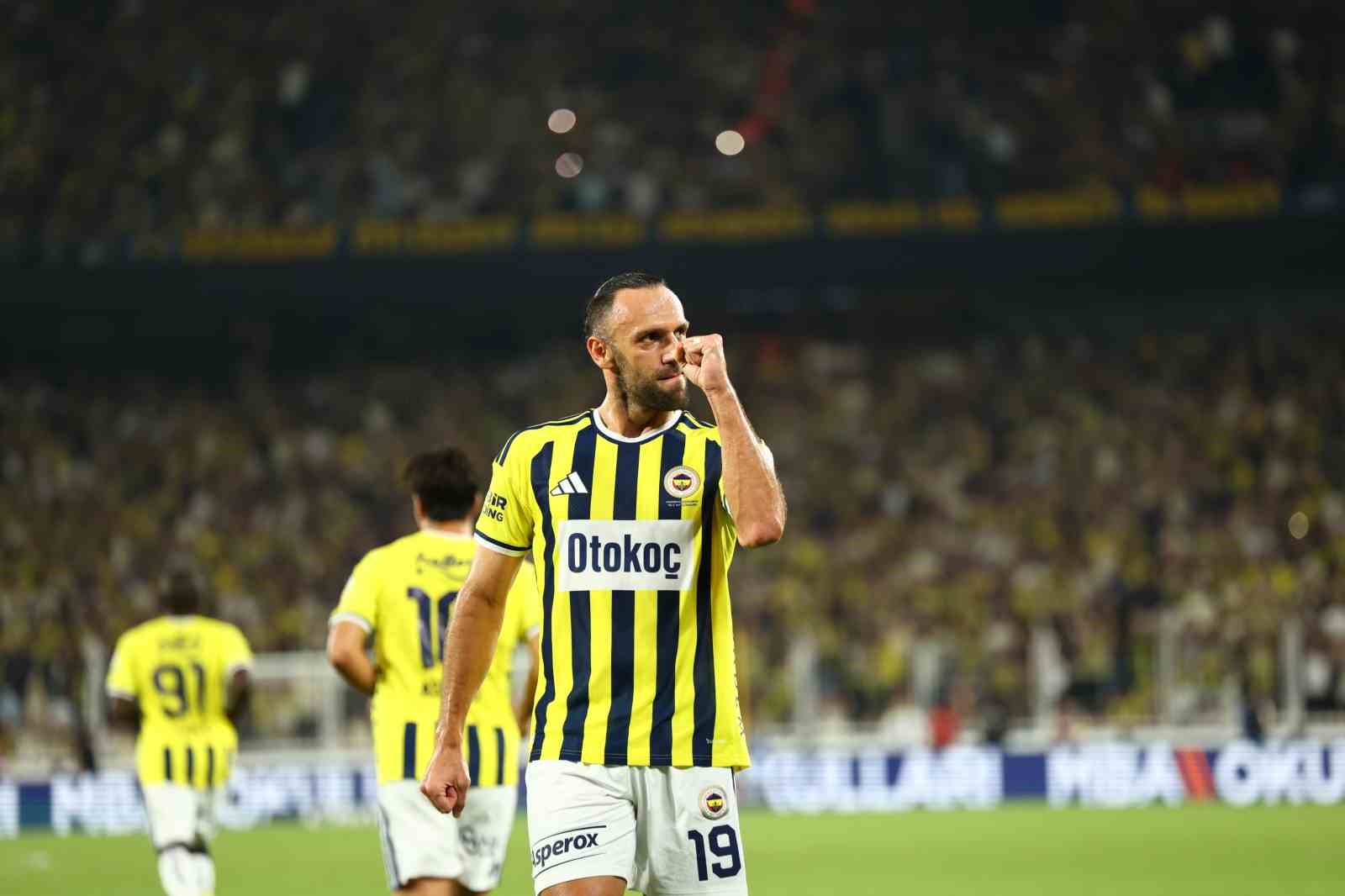 Trendyol Süper Lig: Fenerbahçe: 1 - Konyaspor: 1 (Maç devam ediyor)