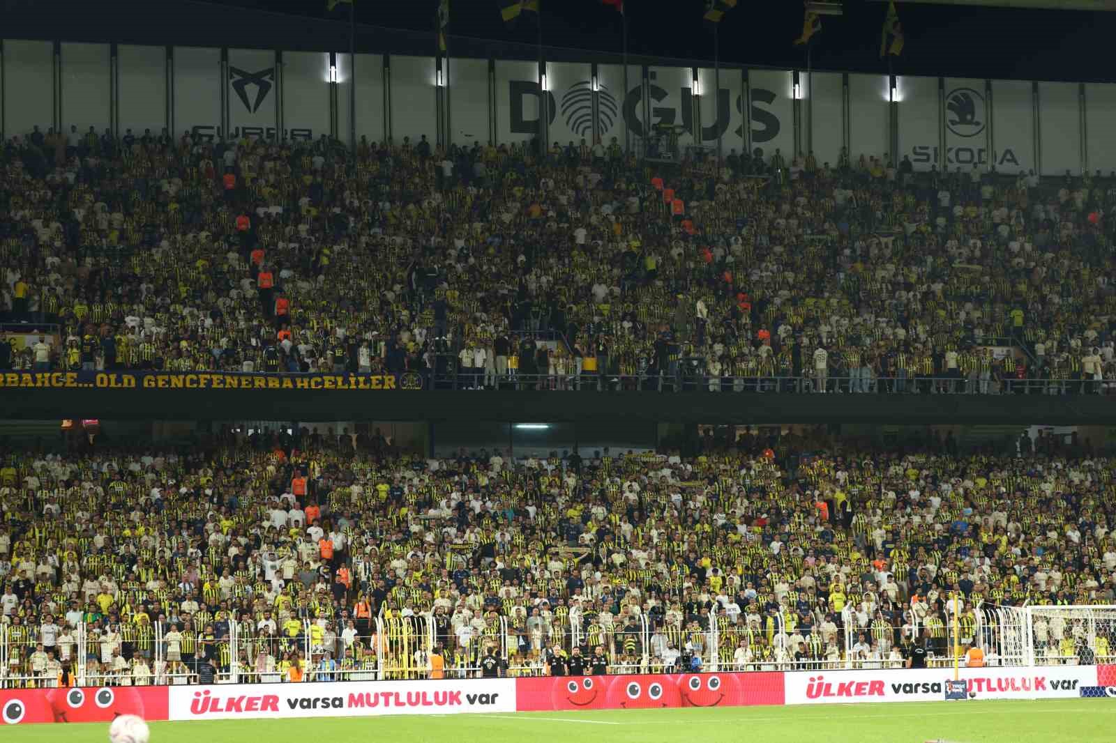 İsmail Kartal’dan Konyaspor maçında tek değişiklik