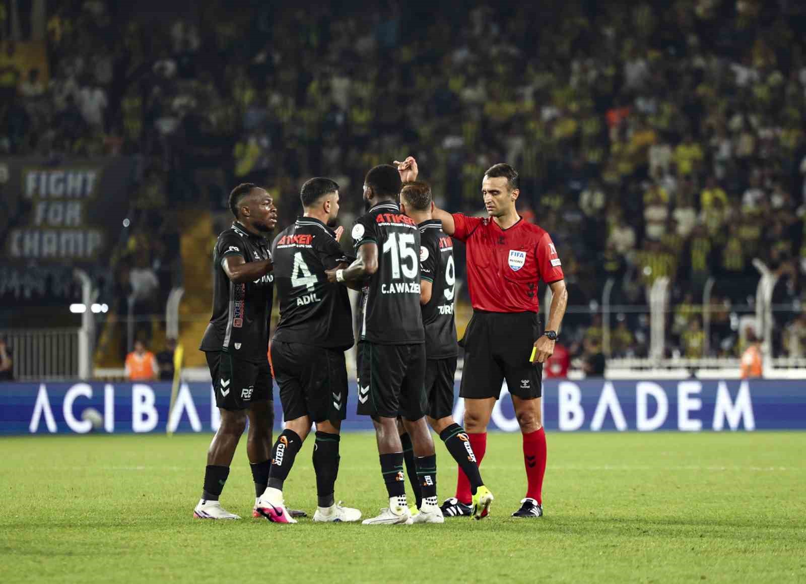 Trendyol Süper Lig: Fenerbahçe: 4 - Konyaspor: 2 (Maç sonucu)