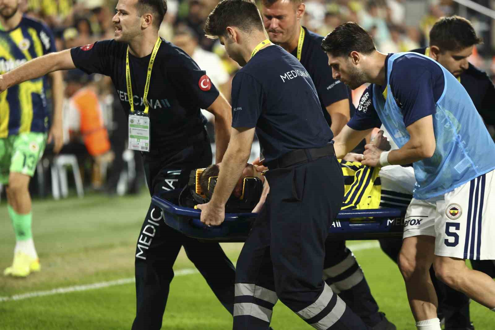 Trendyol Süper Lig: Fenerbahçe: 4 - Konyaspor: 2 (Maç sonucu)