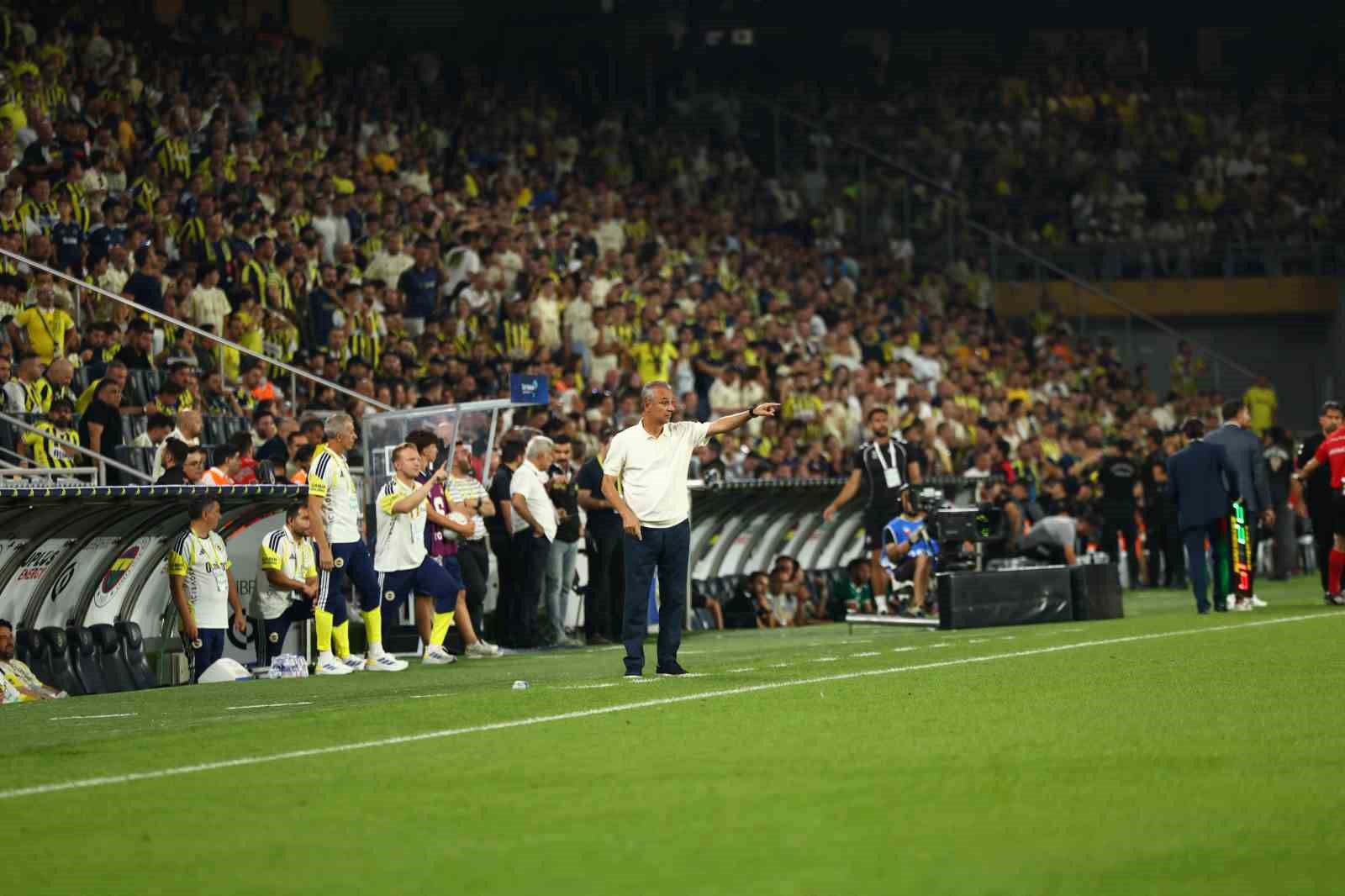 Trendyol Süper Lig: Fenerbahçe: 4 - Konyaspor: 2 (Maç sonucu)