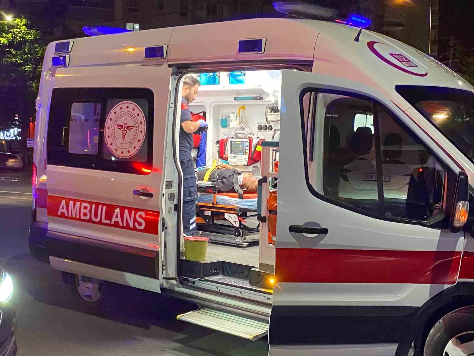 Otomobille çarpışan SUV araç takla attı: 2 yaralı